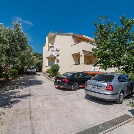 Apartmants Bogdanic Krk Ii Apartment