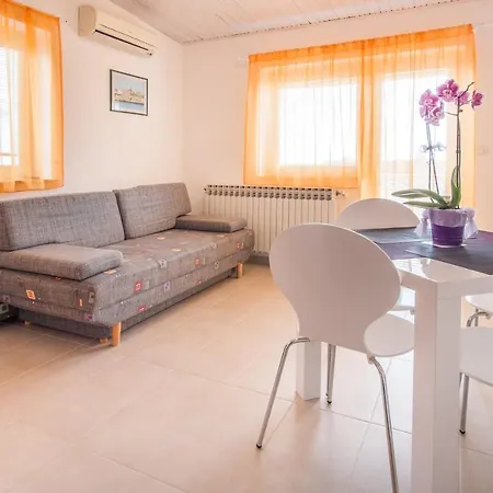 Apartmants Bogdanic Krk Ii Apartment