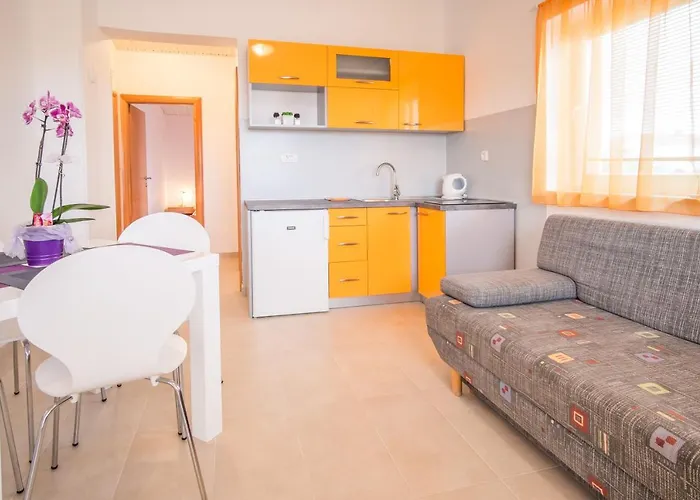 Apartmants Bogdanic Krk Ii *
