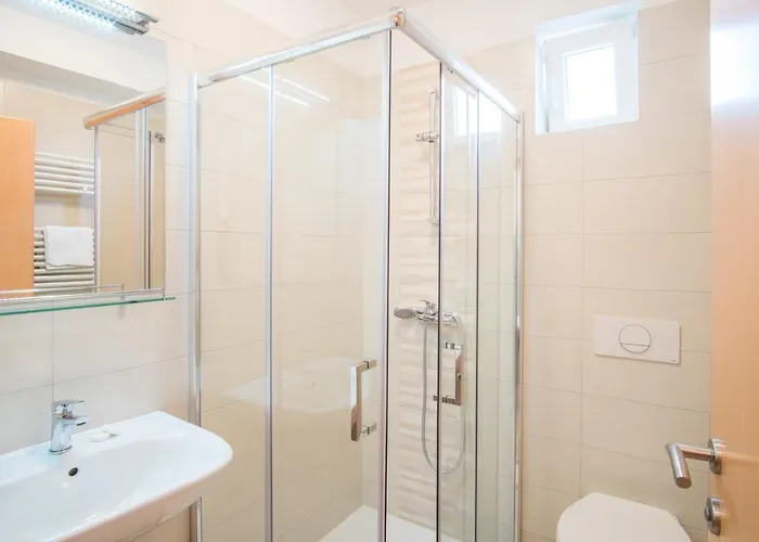 Apartmants Bogdanic Krk Ii *